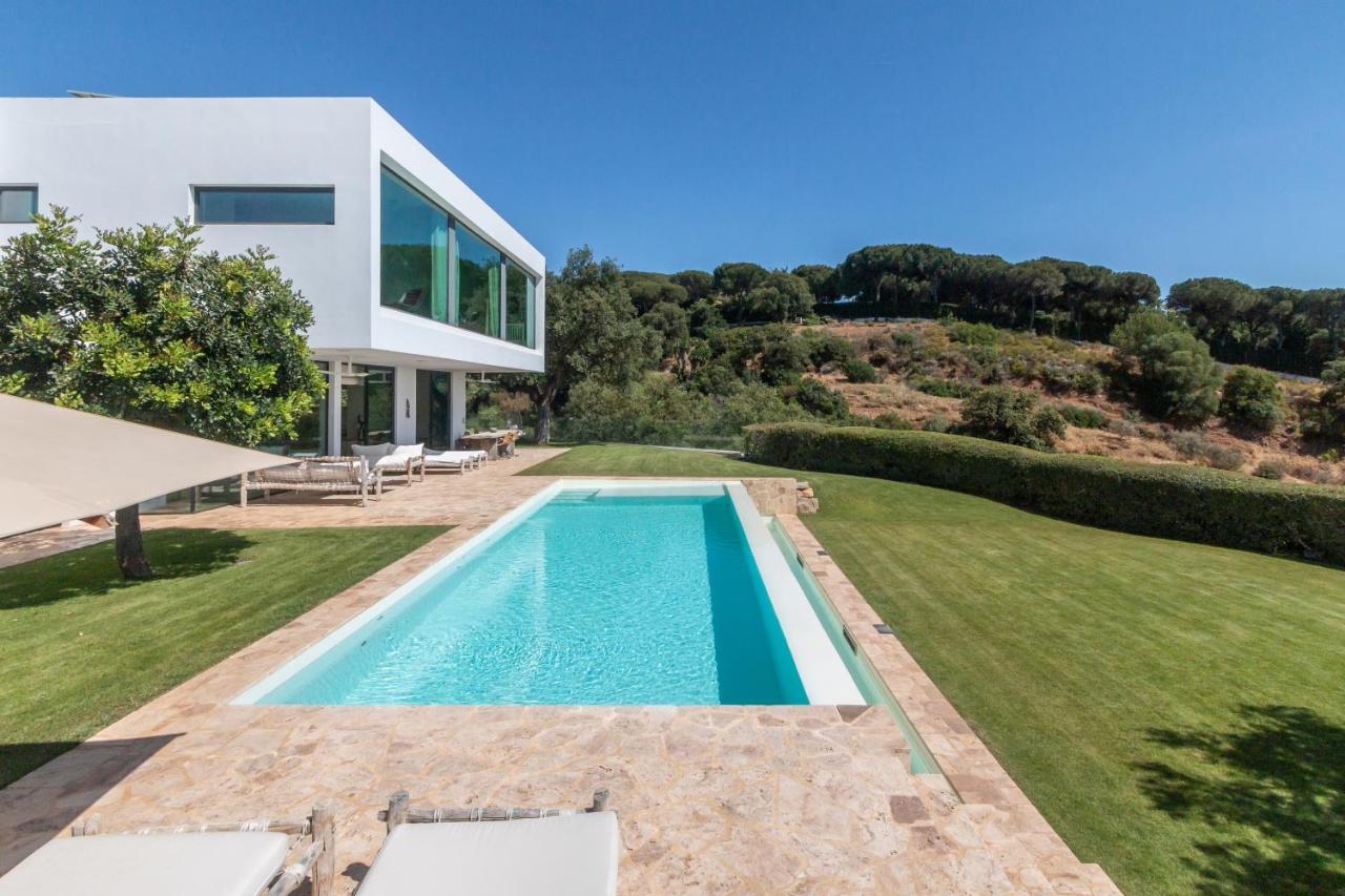 Alegria Villa