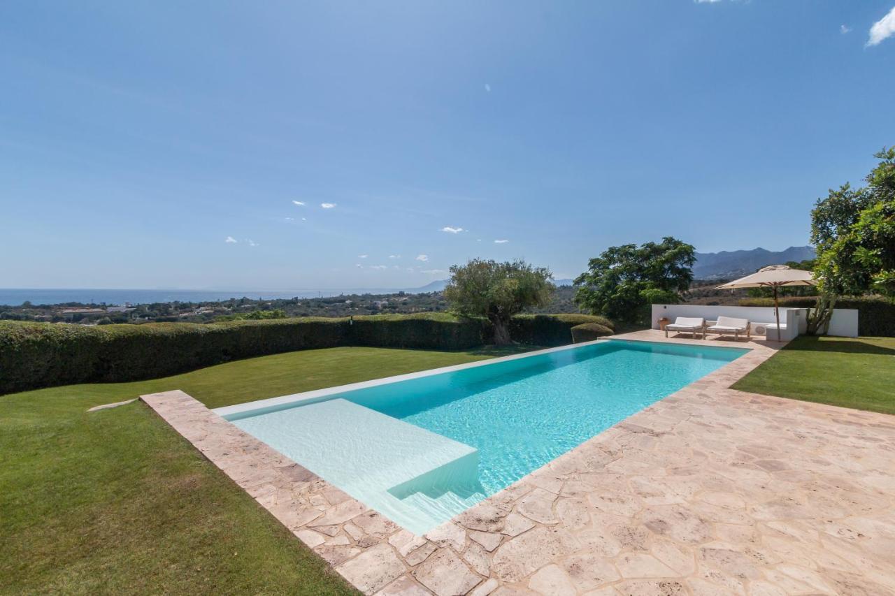 Villa Alegria *
